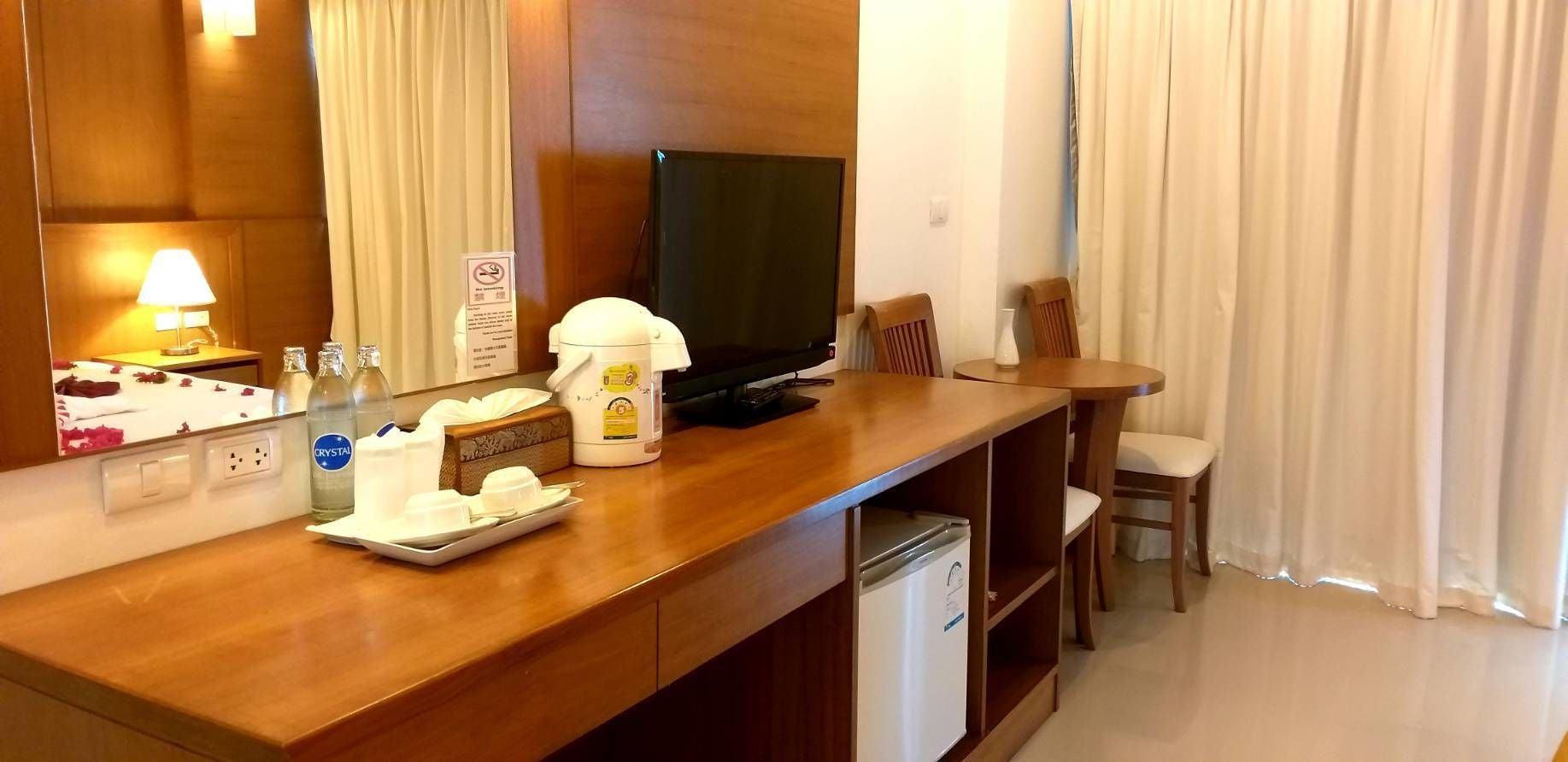 Rawai Princess Hotel Eksteriør bilde