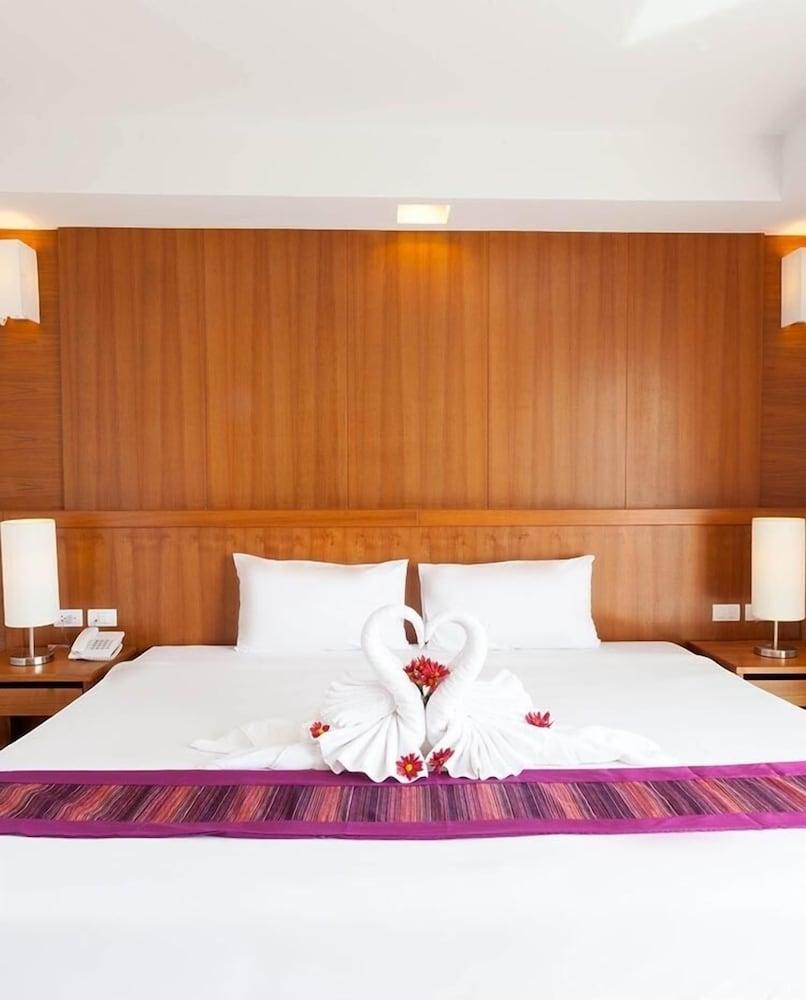 Rawai Princess Hotel Eksteriør bilde